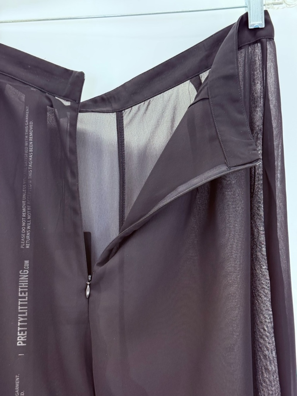 Pretty Little Thing Sheer High-Waist Wide-Leg Trouser Sexy Resort & Vacation - Picture 6 of 12